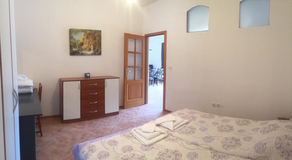 Flora Appartement